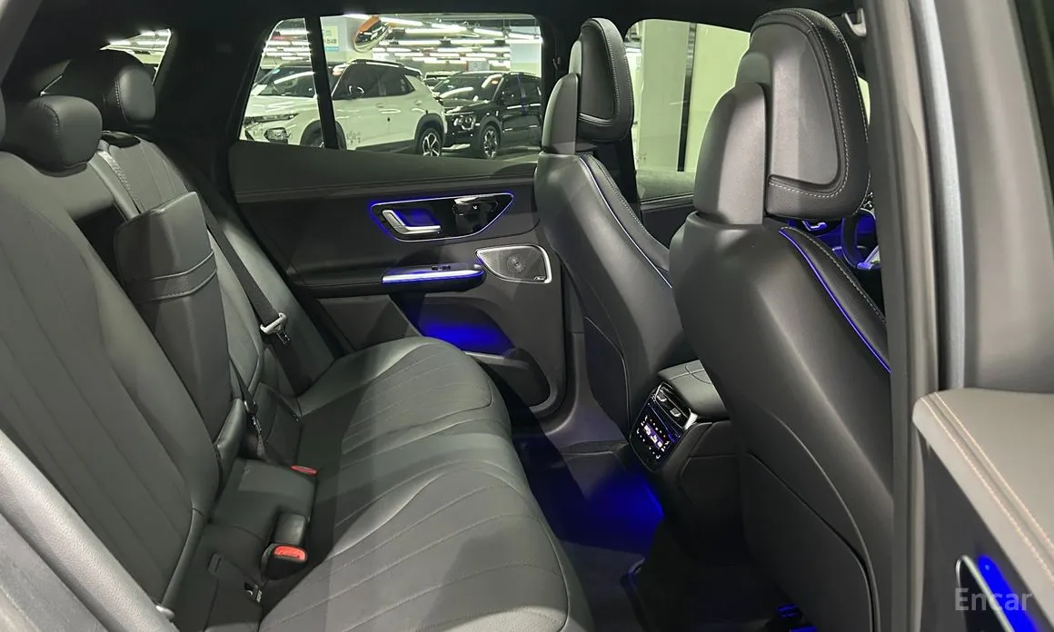 Фото 8 - Mercedes-Benz EQE