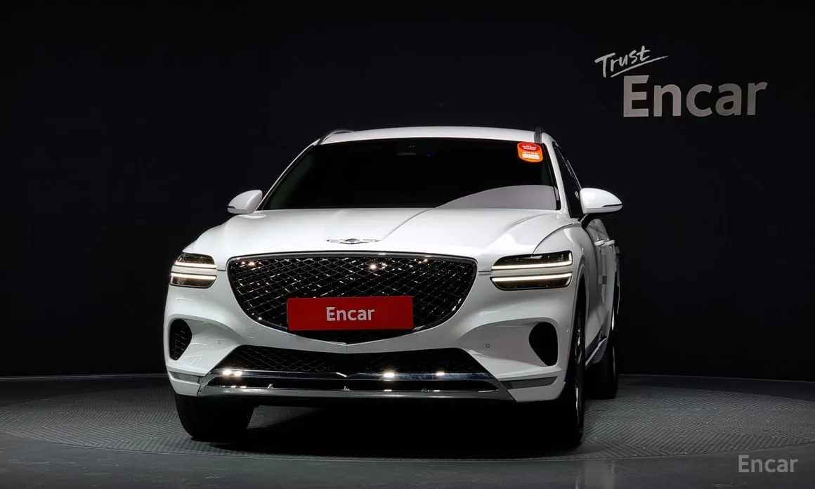 Фото 3 - Genesis GV70