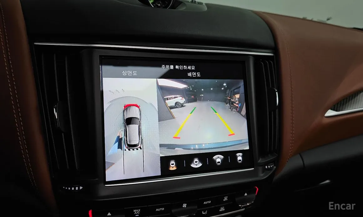 Фото 14 - Maserati Levante