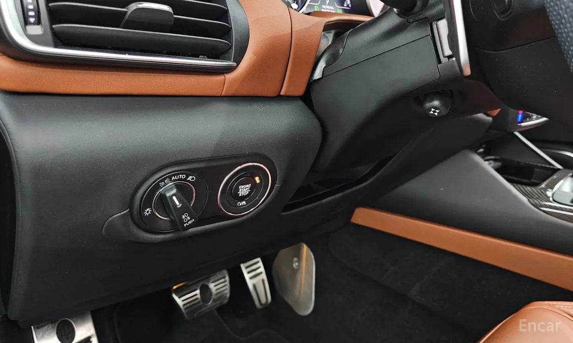 Фото 16 - Maserati Levante