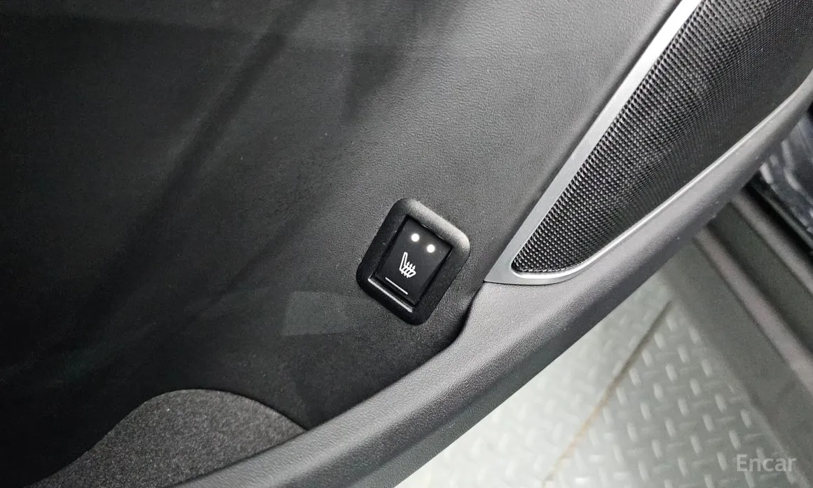 Фото 17 - Maserati Levante