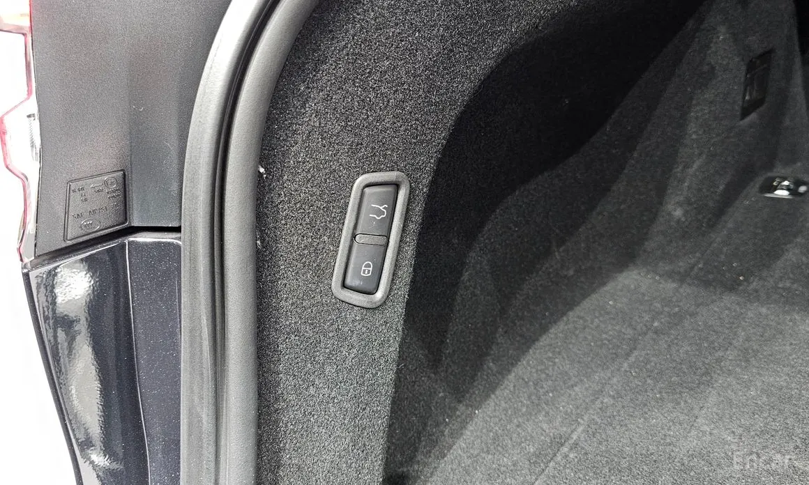 Фото 19 - Maserati Levante