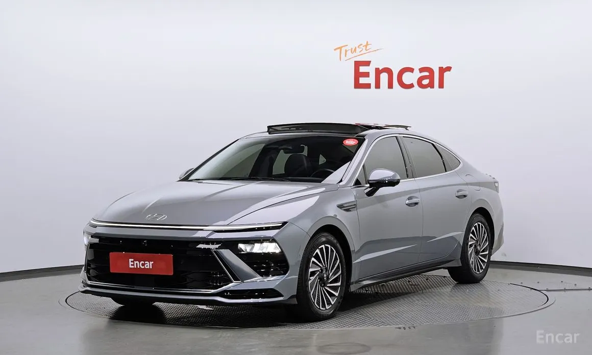 Фото 1 - Hyundai Sonata