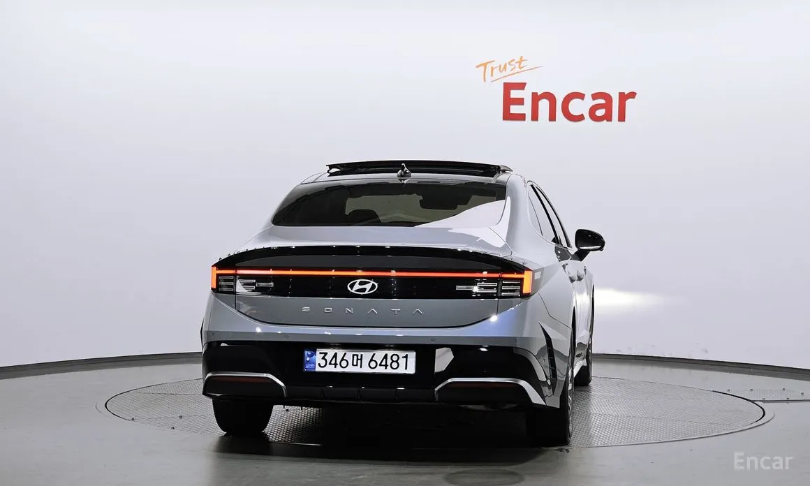 Фото 4 - Hyundai Sonata