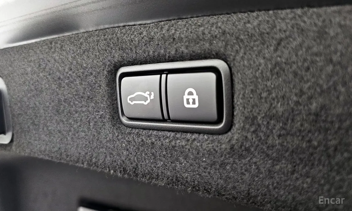 Фото 19 - Genesis G90