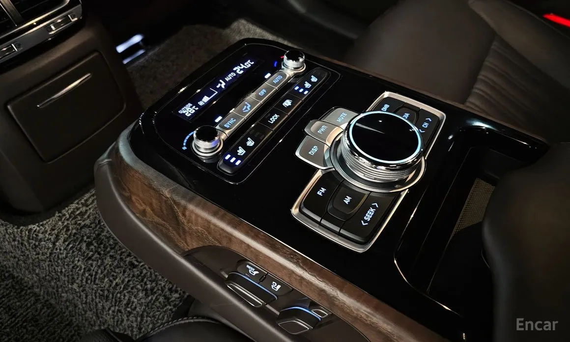 Фото 20 - Genesis G90