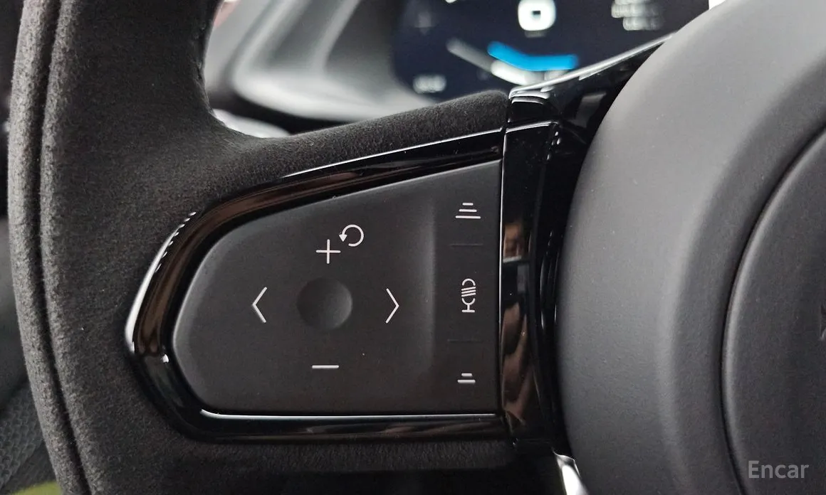 Фото 18 - Lotus Emira