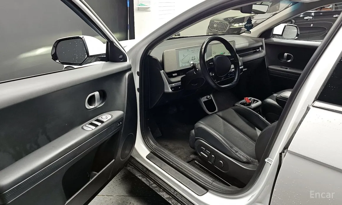 Фото 10 - Hyundai Ioniq 5