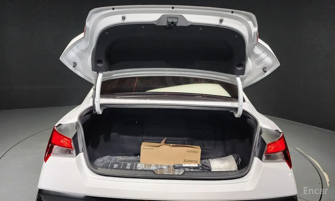 Фото 20 - Hyundai Avante