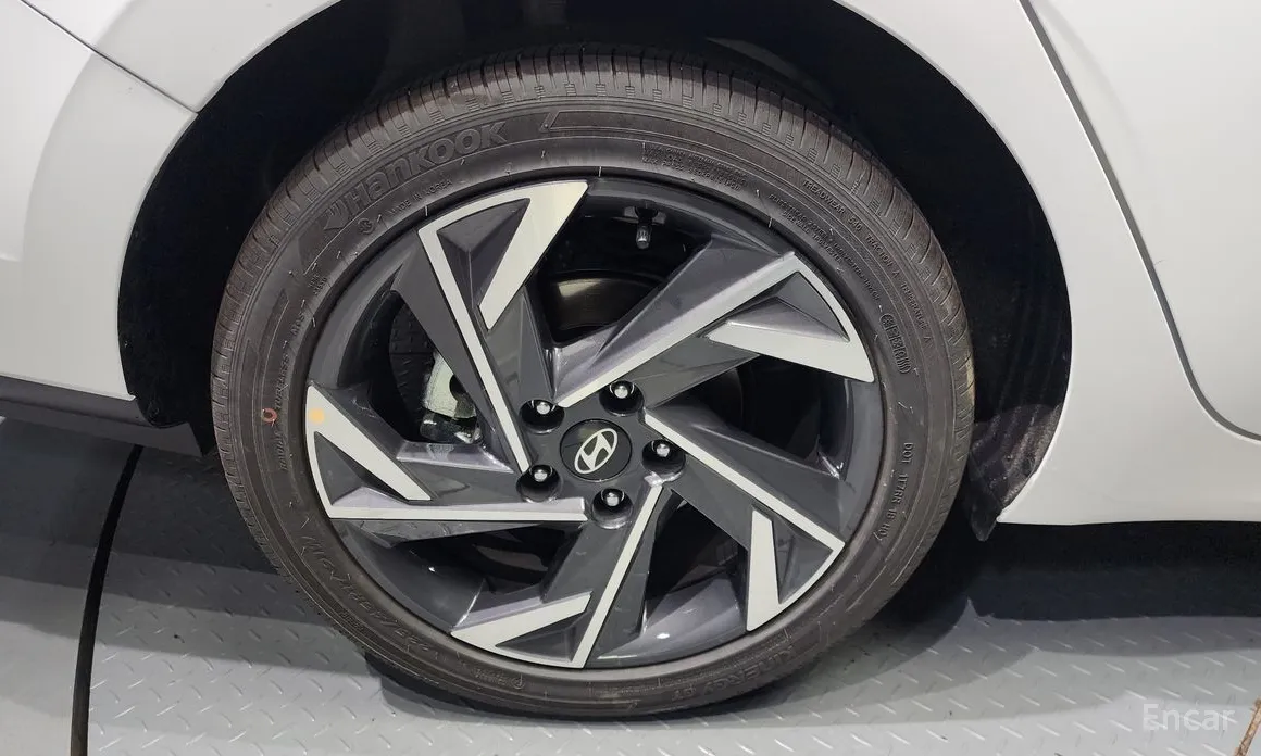 Фото 5 - Hyundai Avante