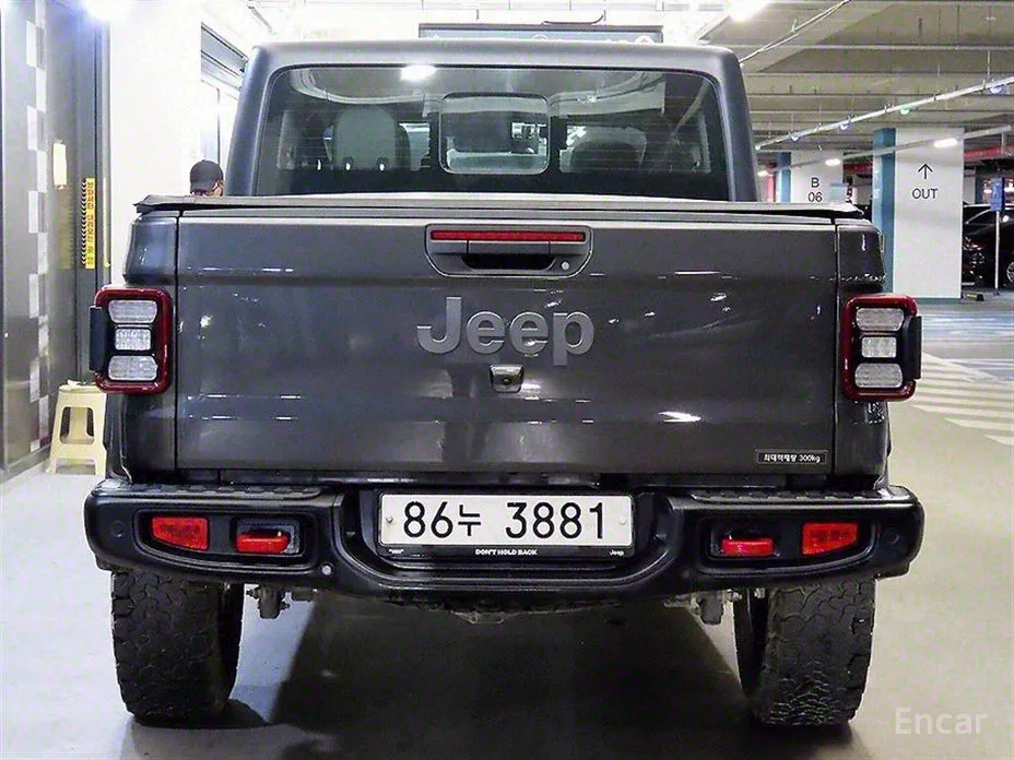 Фото 4 - Jeep Gladiator