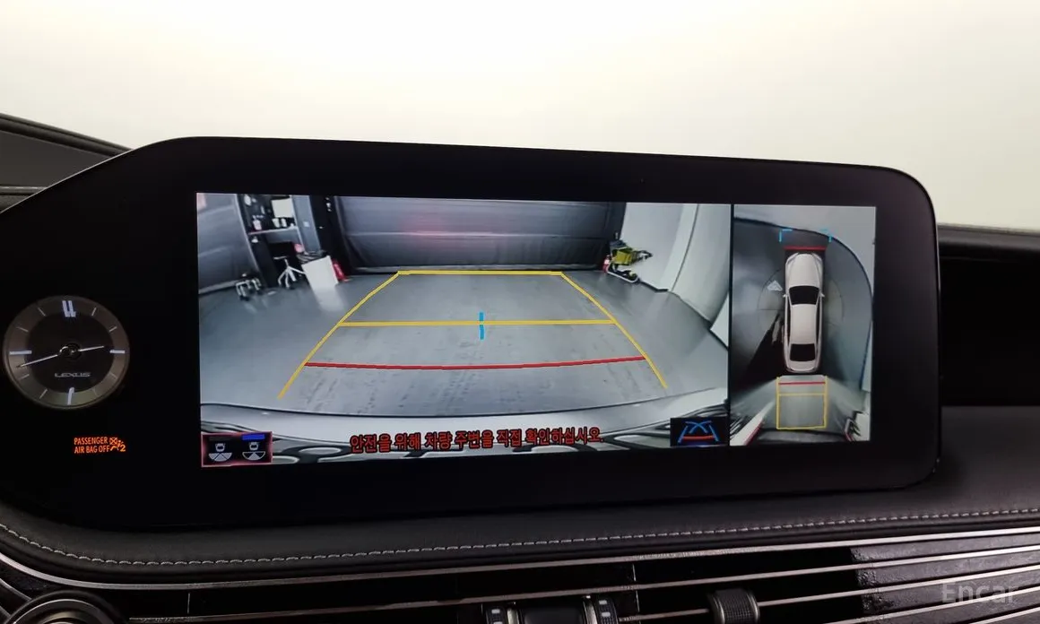 Фото 15 - Lexus LS