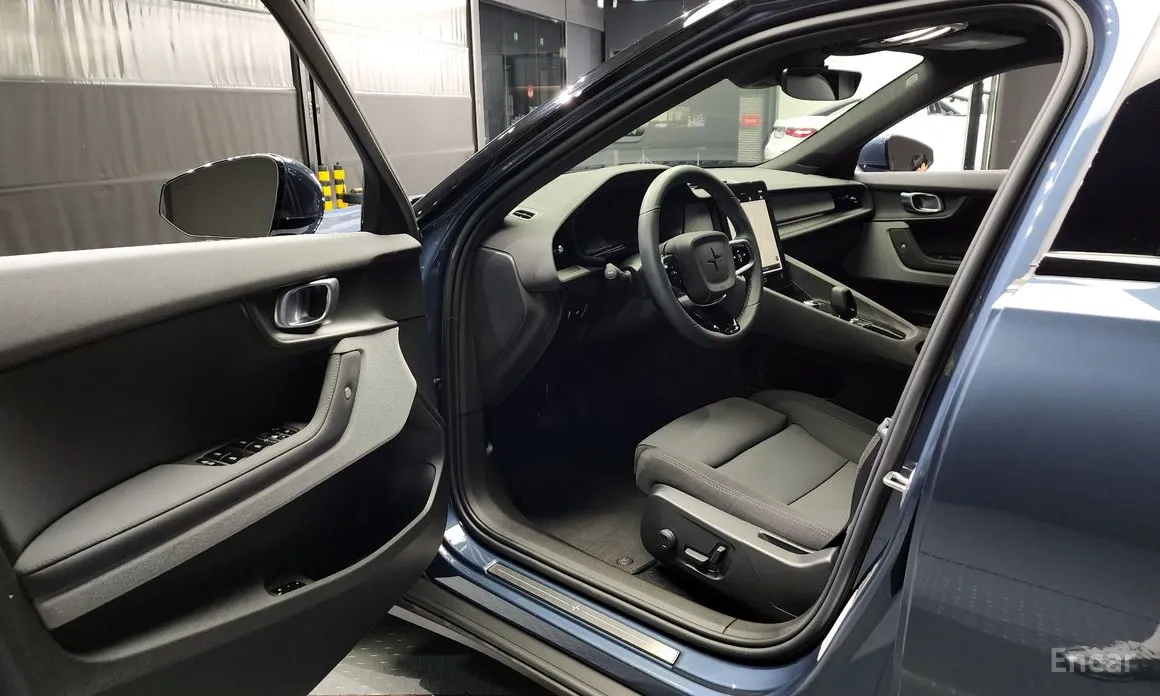 Фото 10 - Polestar 2