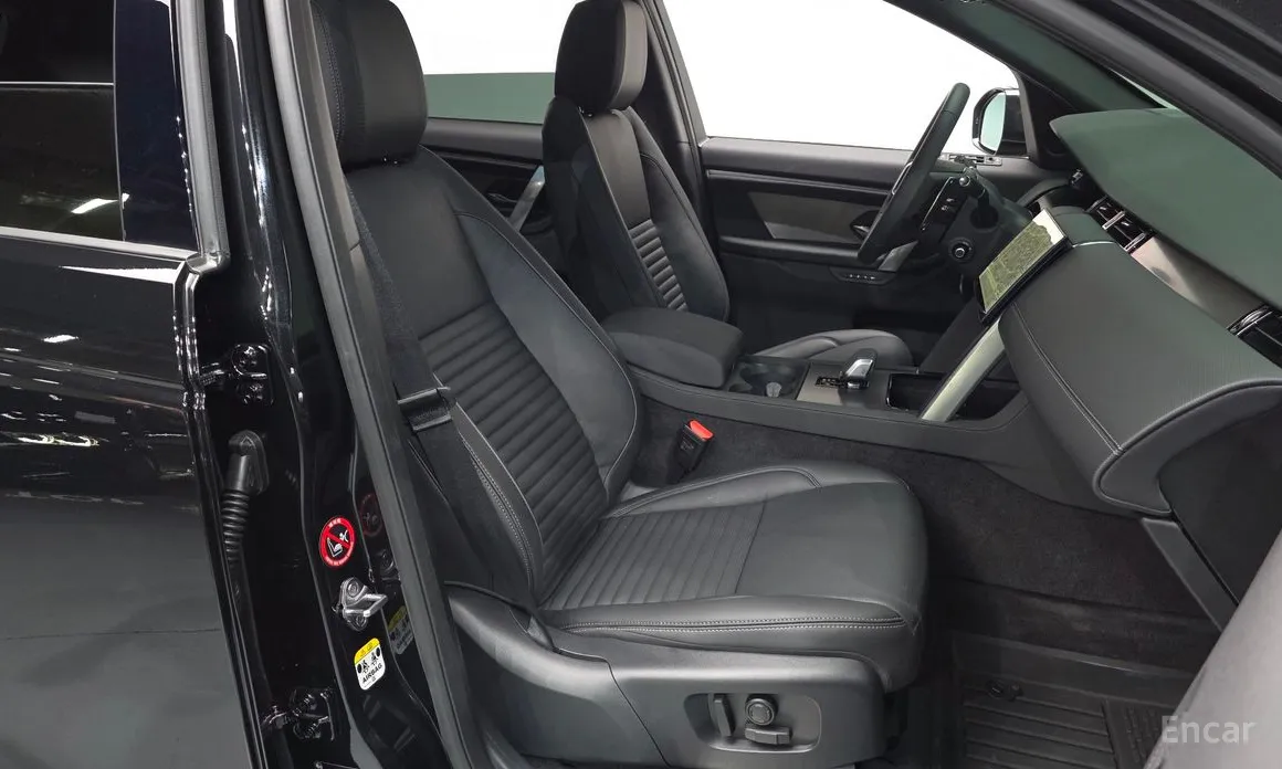 Фото 10 - Land Rover Discovery Sport