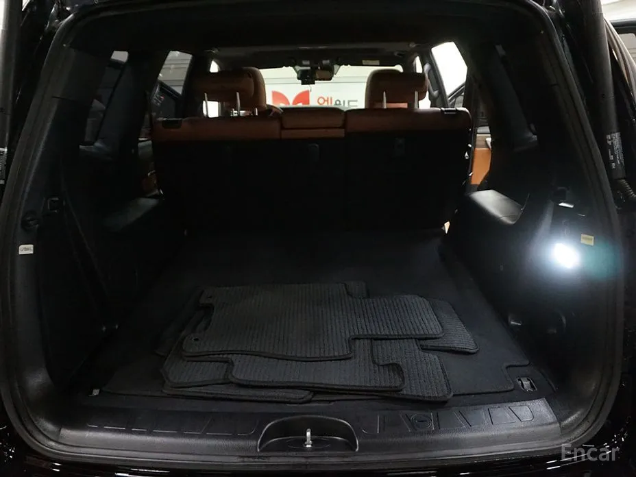 Фото 16 - Kia Mohave