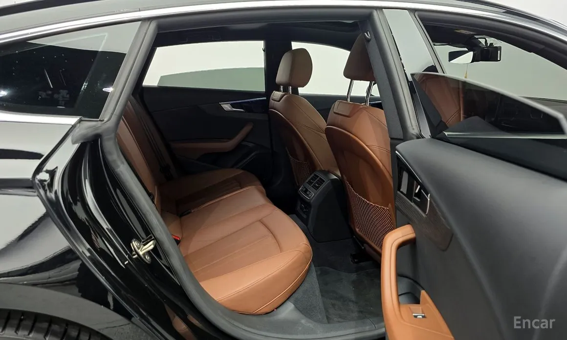 Фото 12 - Audi A5