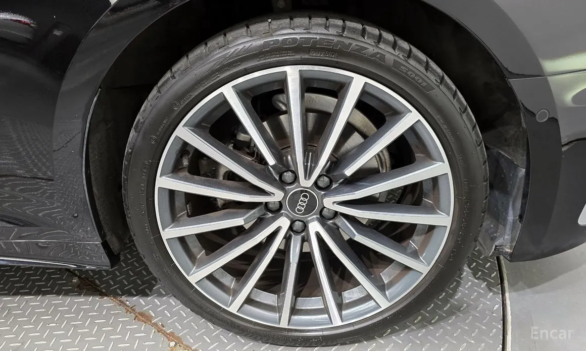 Фото 5 - Audi A5