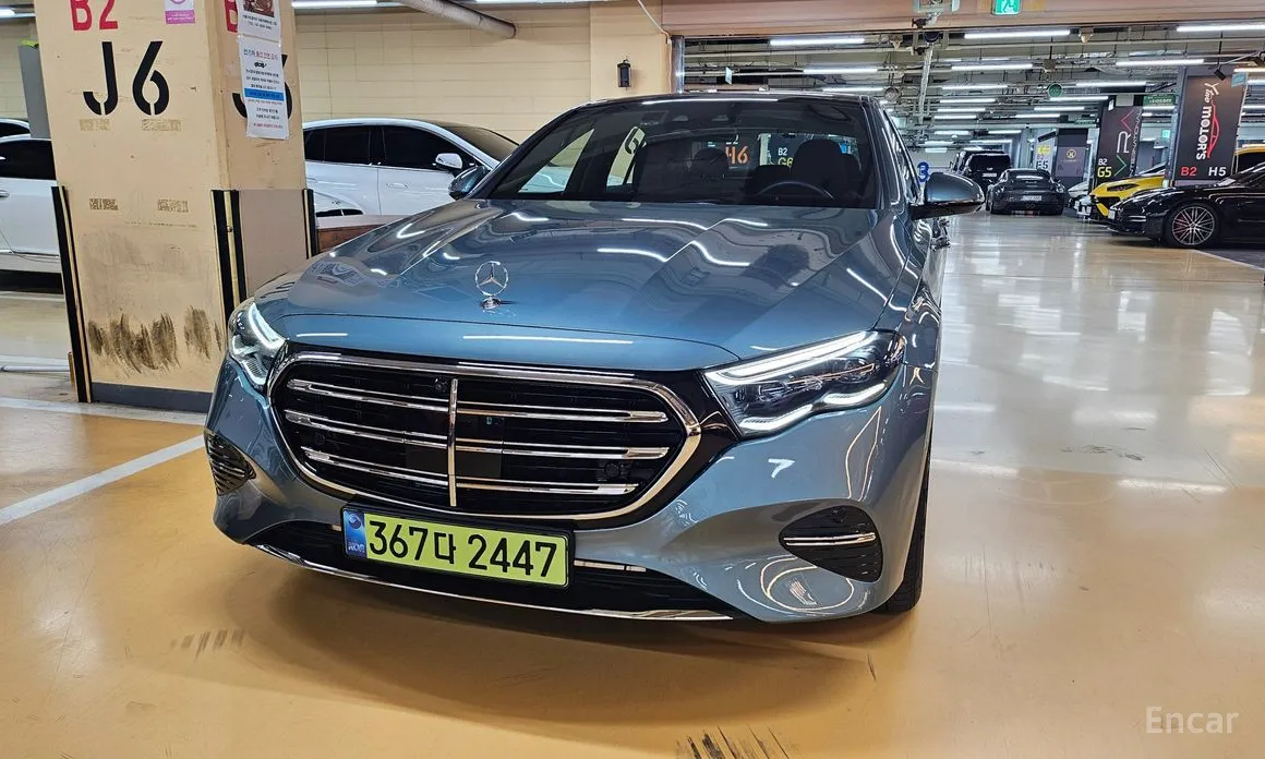 Фото 1 - Mercedes-Benz E-Class