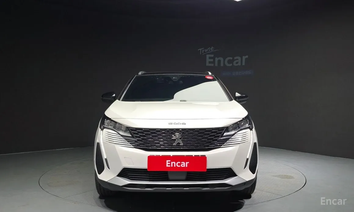 Фото 3 - Peugeot 5008