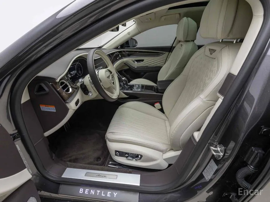 Фото 10 - Bentley Flying Spur