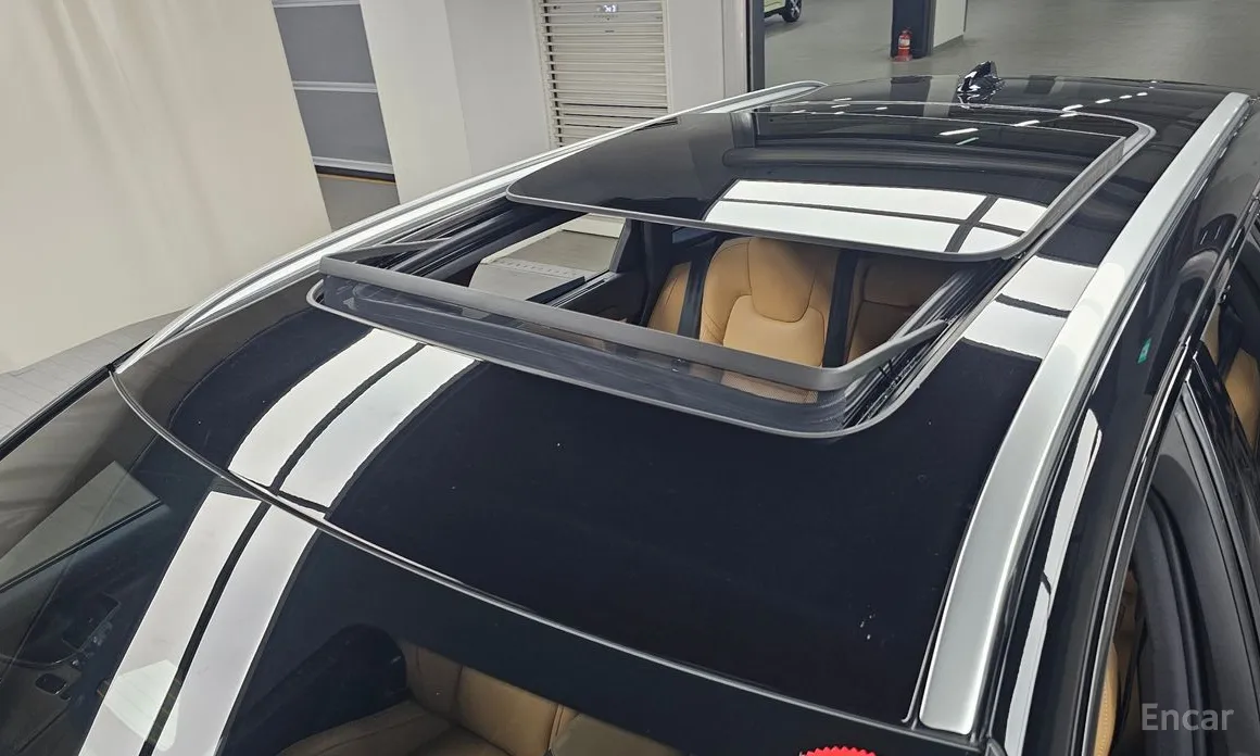 Фото 19 - Volvo V90