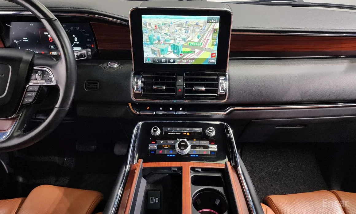 Фото 14 - Lincoln Navigator