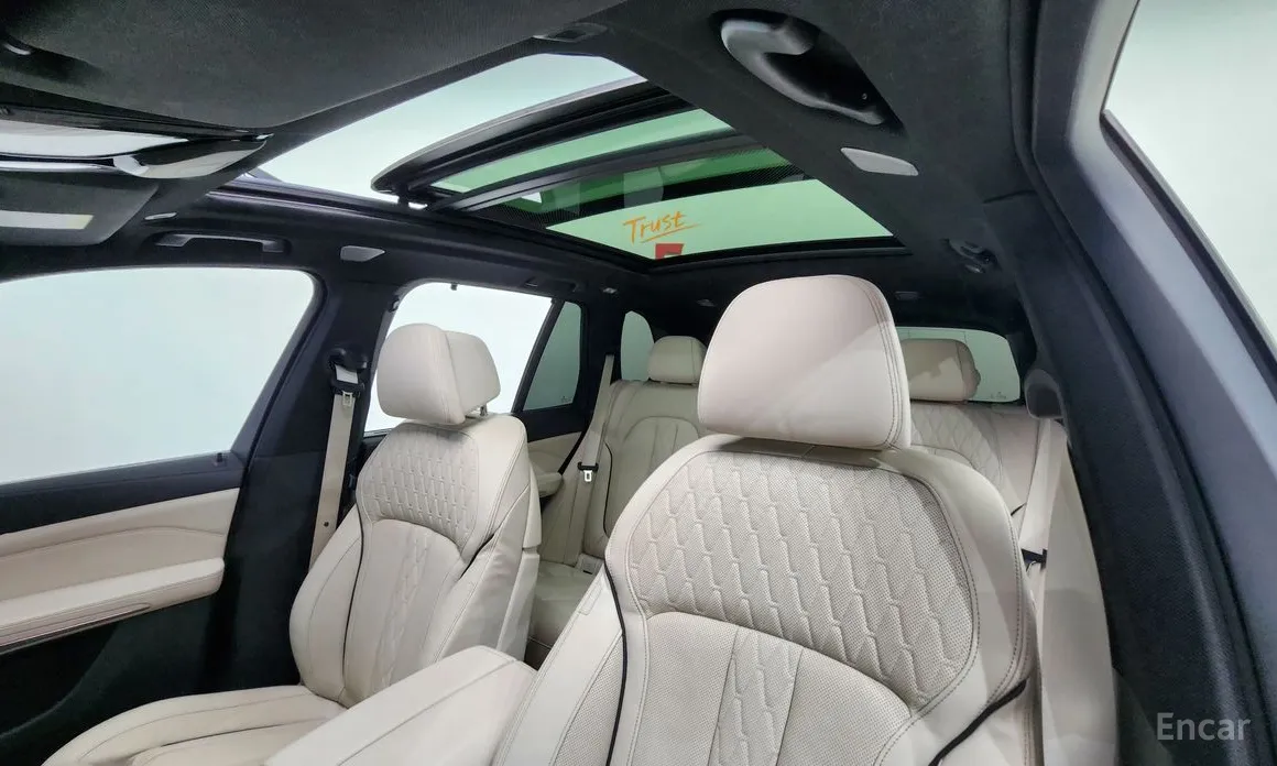 Фото 12 - BMW X5