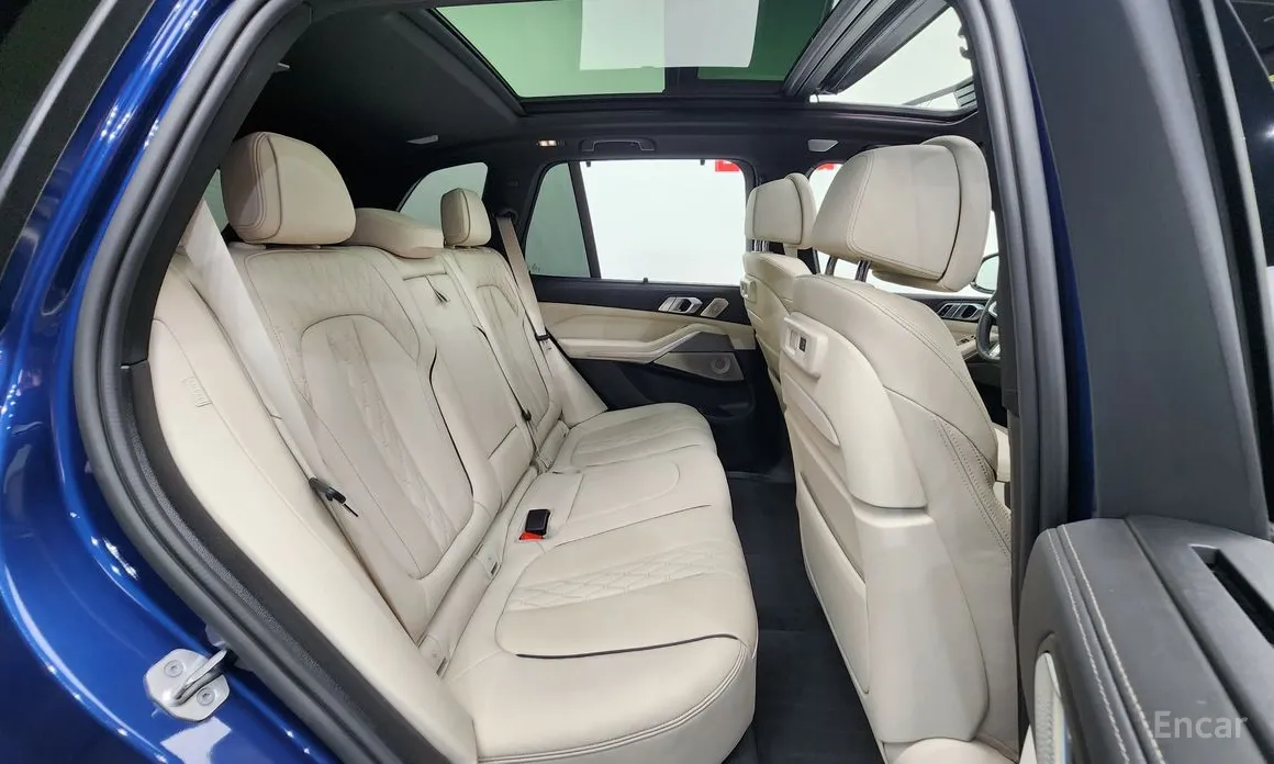 Фото 19 - BMW X5