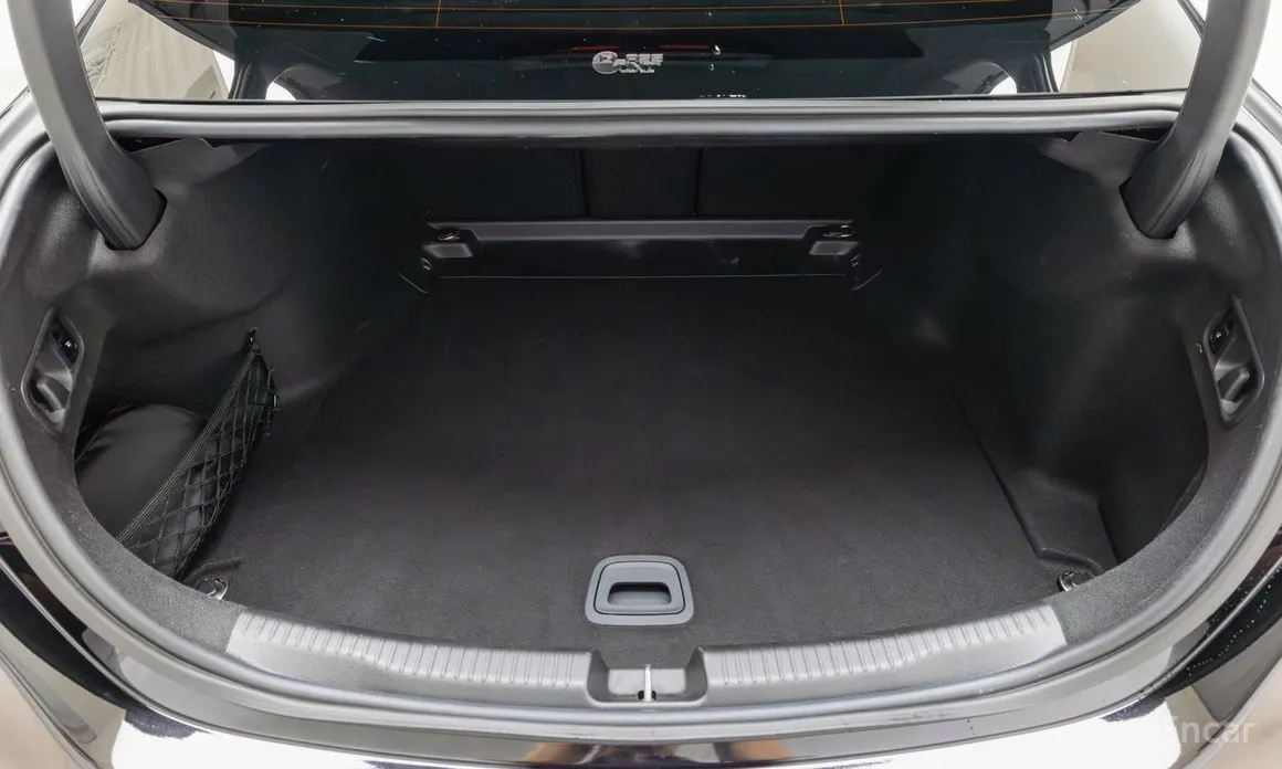 Фото 15 - Mercedes-Benz C-Class