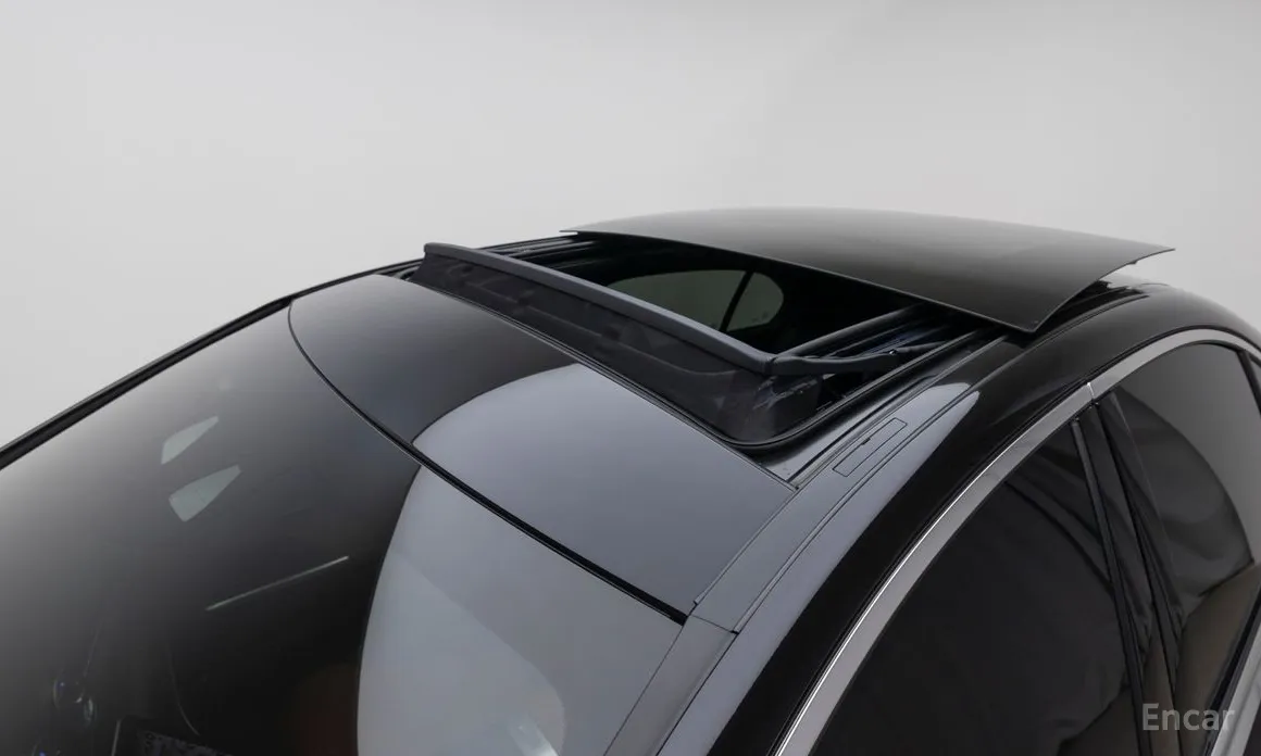 Фото 16 - Mercedes-Benz C-Class