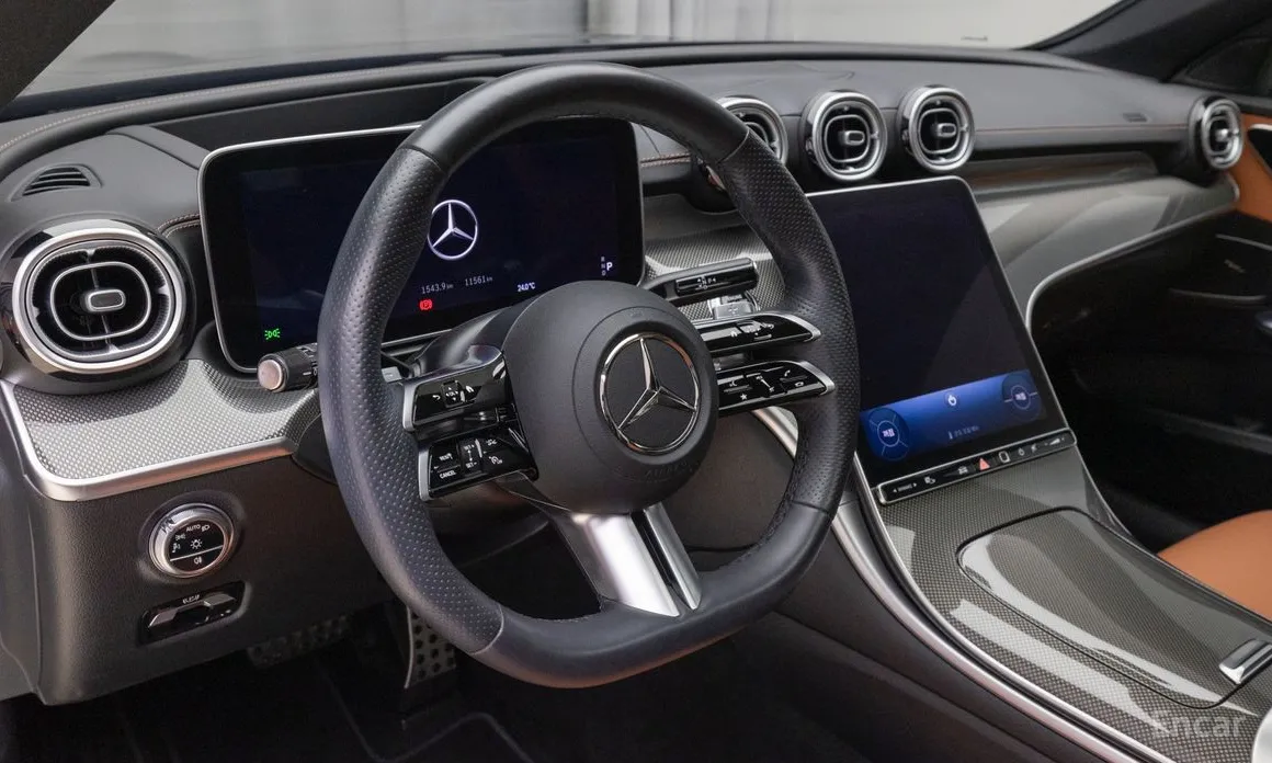 Фото 17 - Mercedes-Benz C-Class