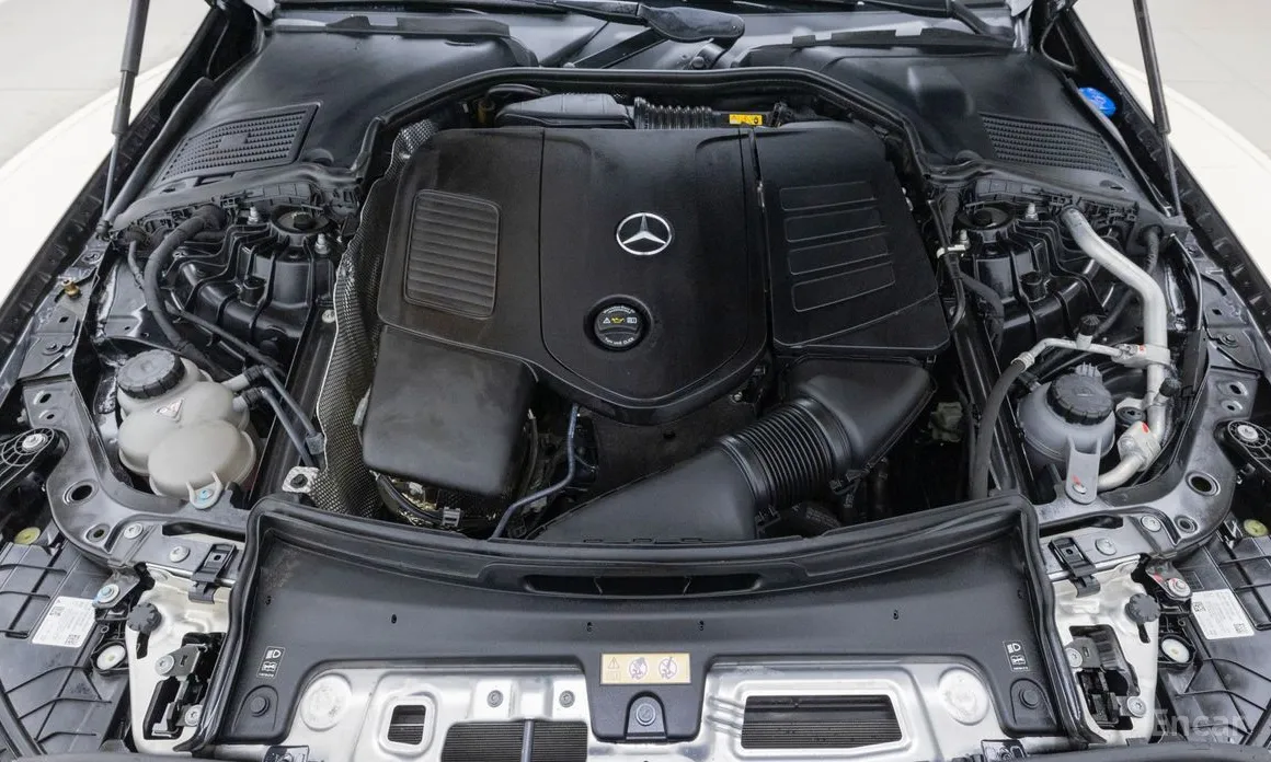Фото 6 - Mercedes-Benz C-Class