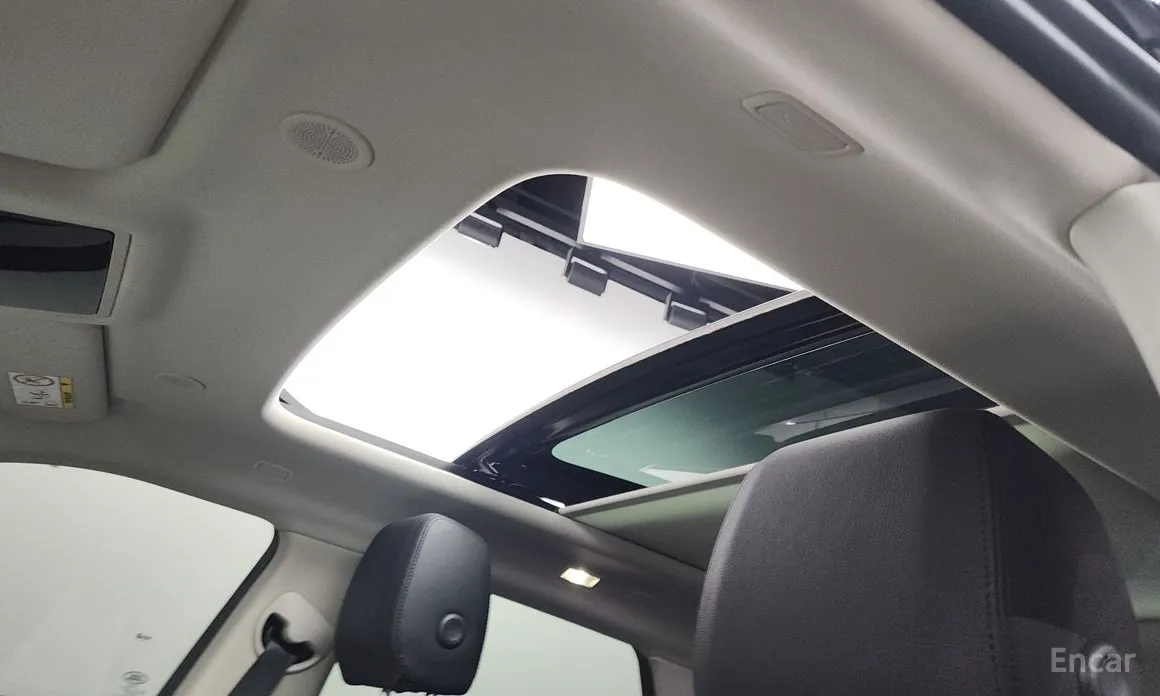 Фото 18 - Land Rover Range Rover Evoque