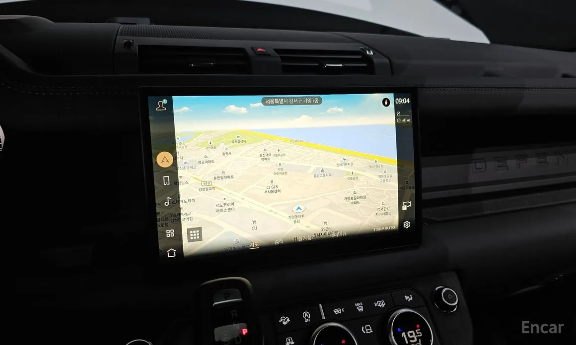 Фото 14 - Land Rover Defender