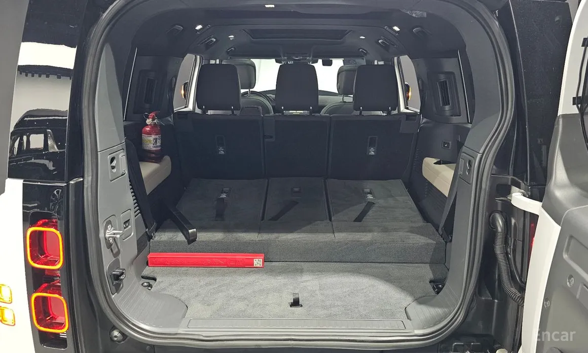 Фото 20 - Land Rover Defender