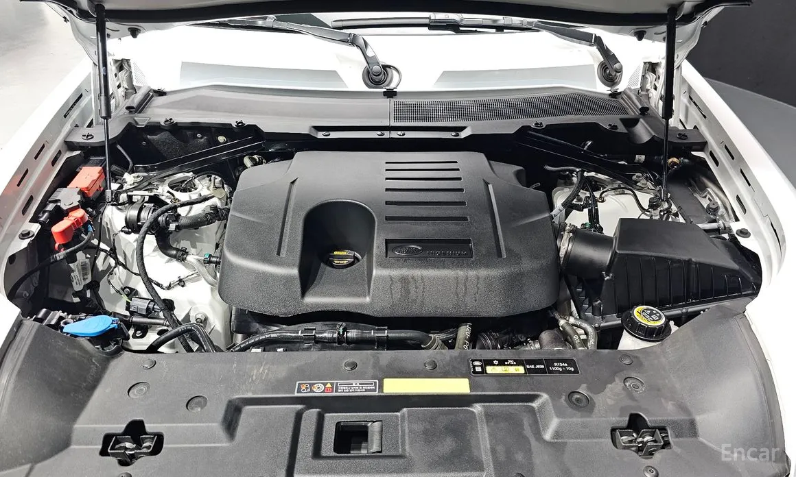 Фото 6 - Land Rover Defender