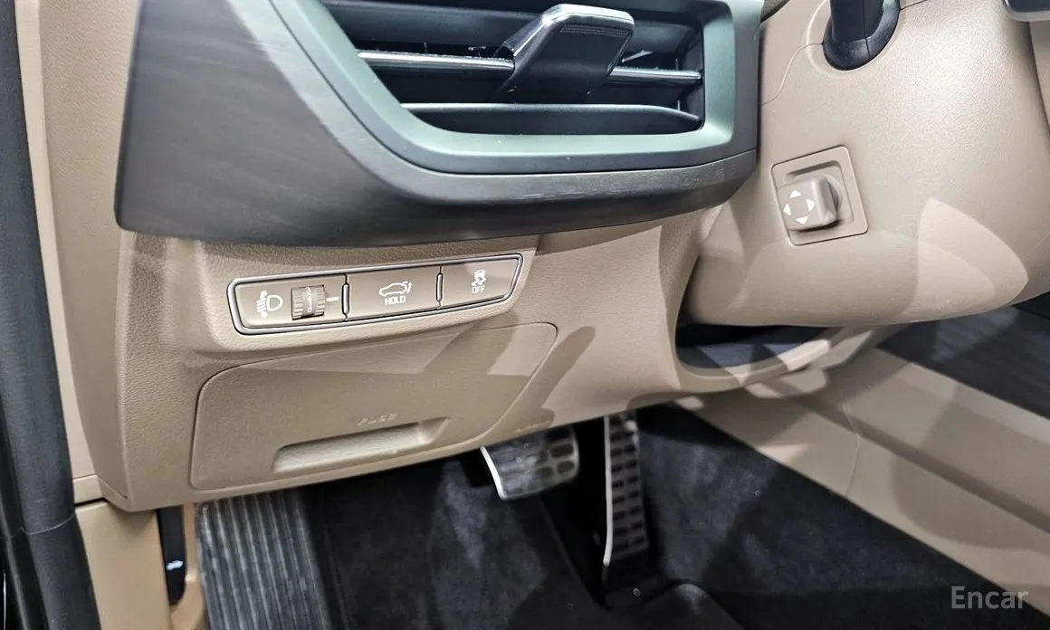 Фото 15 - Kia K8