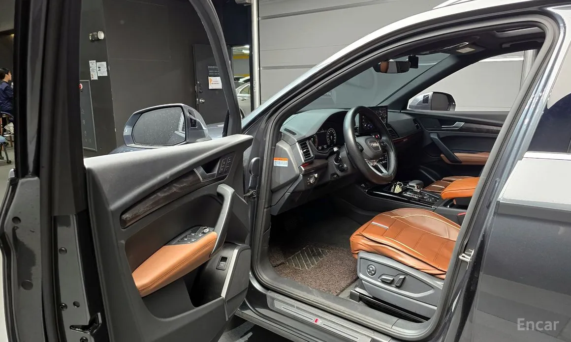 Фото 11 - Audi Q5