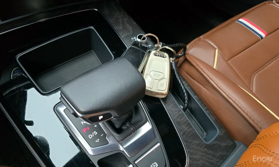 Фото 9 - Audi Q5