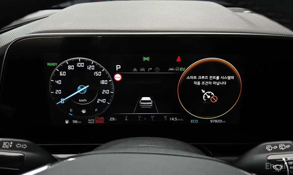 Фото 8 - Kia Niro