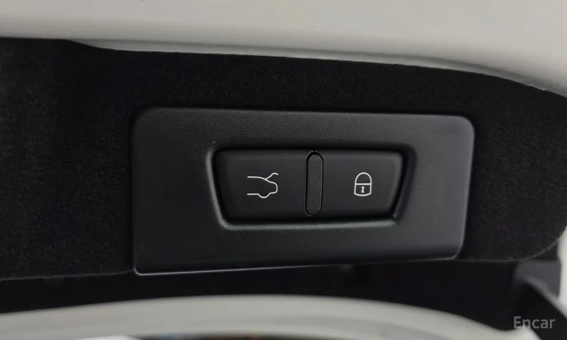 Фото 18 - Maserati Ghibli