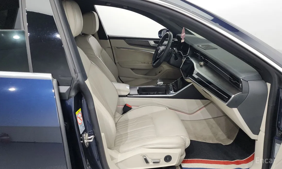 Фото 11 - Audi A7