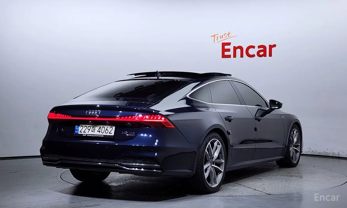 Фото 2 - Audi A7