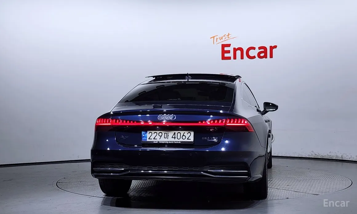 Фото 4 - Audi A7