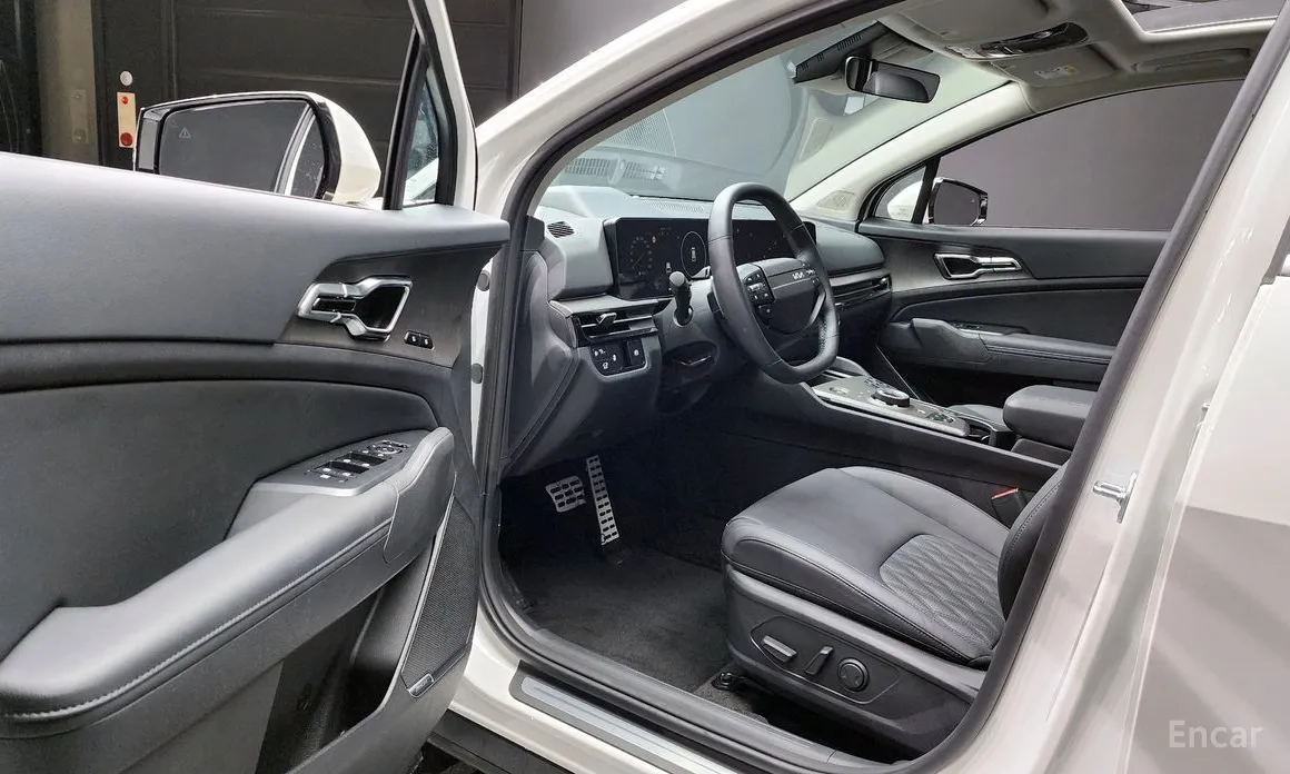 Фото 11 - Kia Sportage