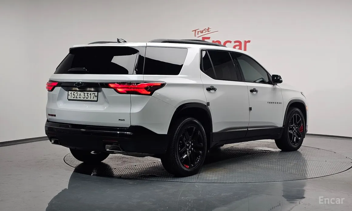 Фото 2 - Chevrolet Traverse