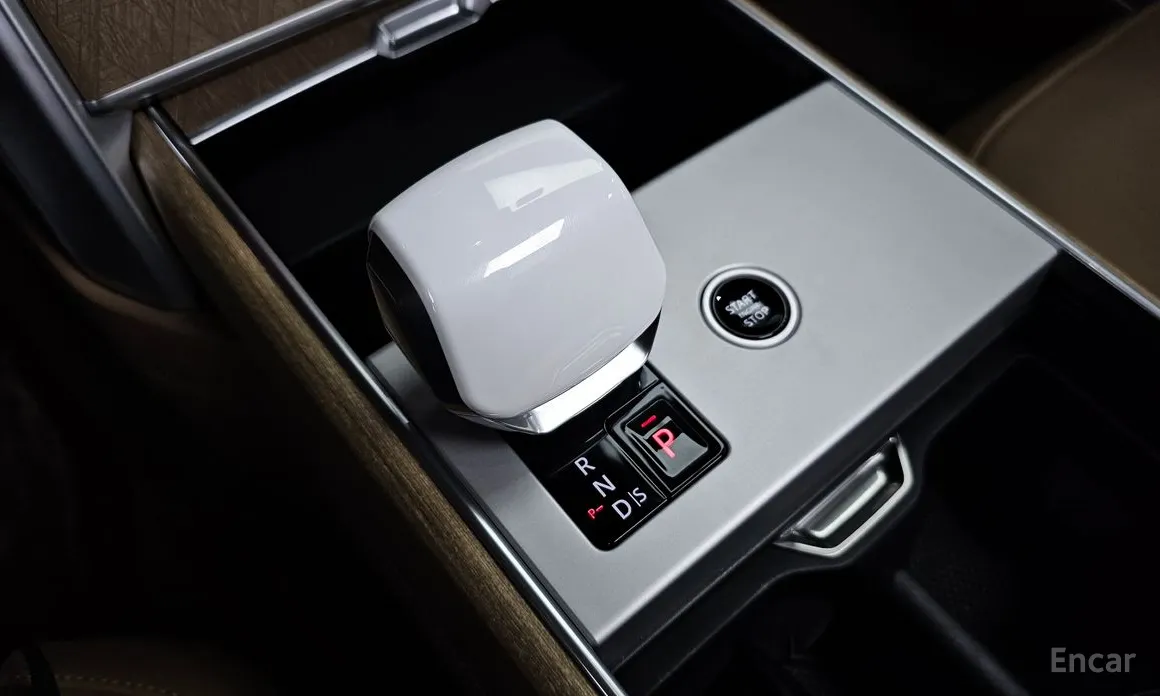 Фото 9 - Land Rover Range Rover