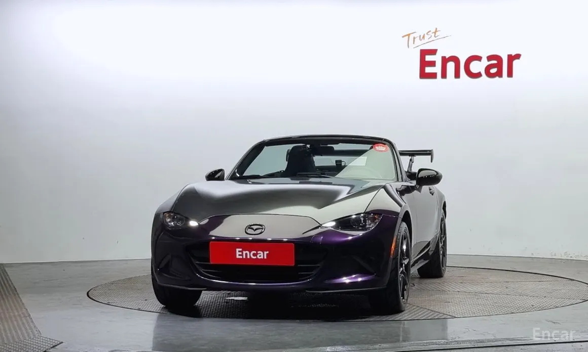 Фото 3 - Mazda MX-5 Miata