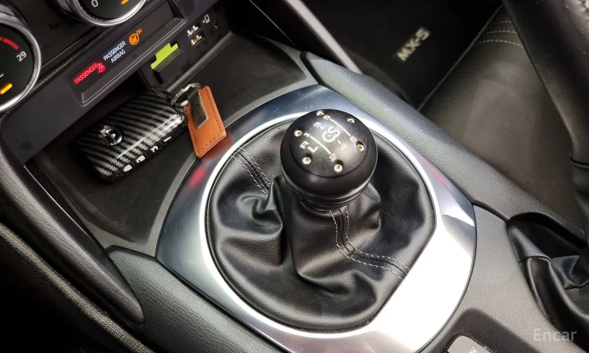 Фото 9 - Mazda MX-5 Miata