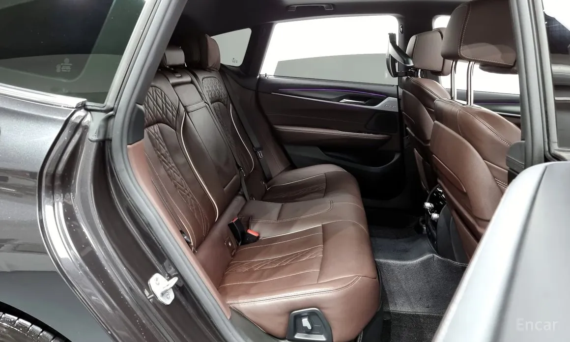 Фото 12 - BMW Gran Turismo